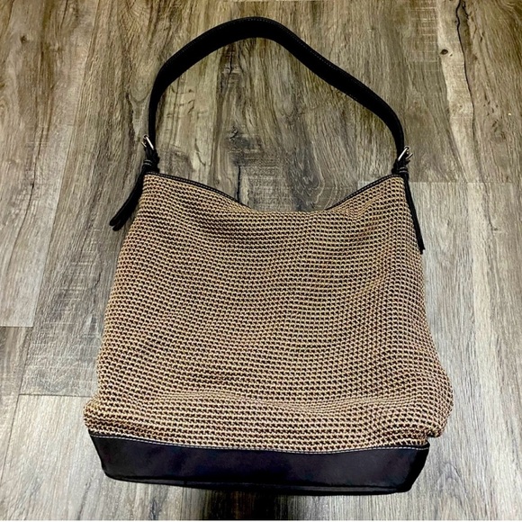 The Sak - Picture 4 of 5